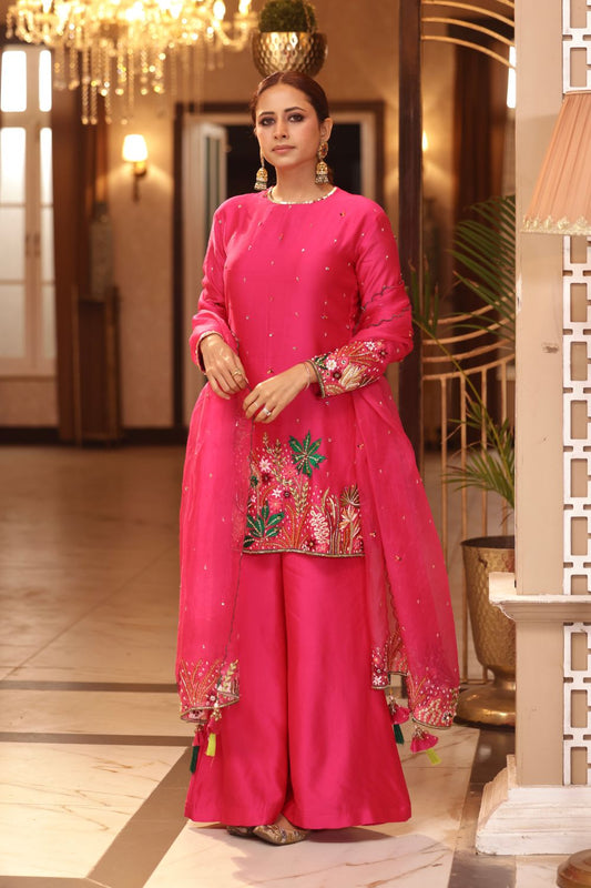 Sargun in Pink Suit Set