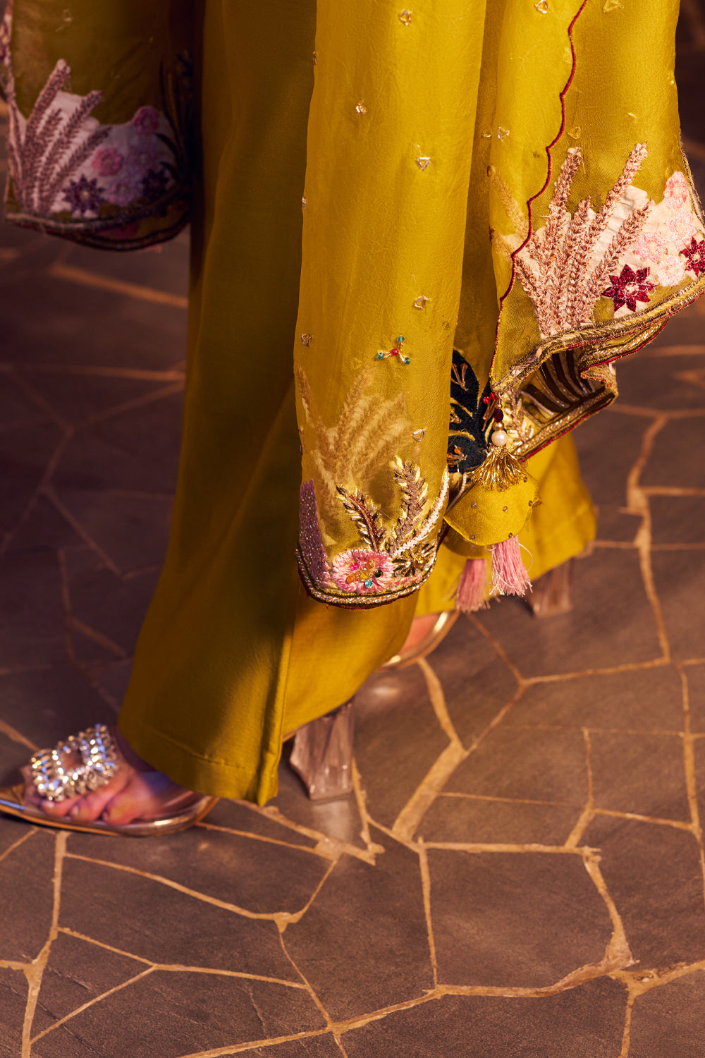 Priya Green Chanderi Embroidered Thread Round Nature Kurta Flared Pant Set