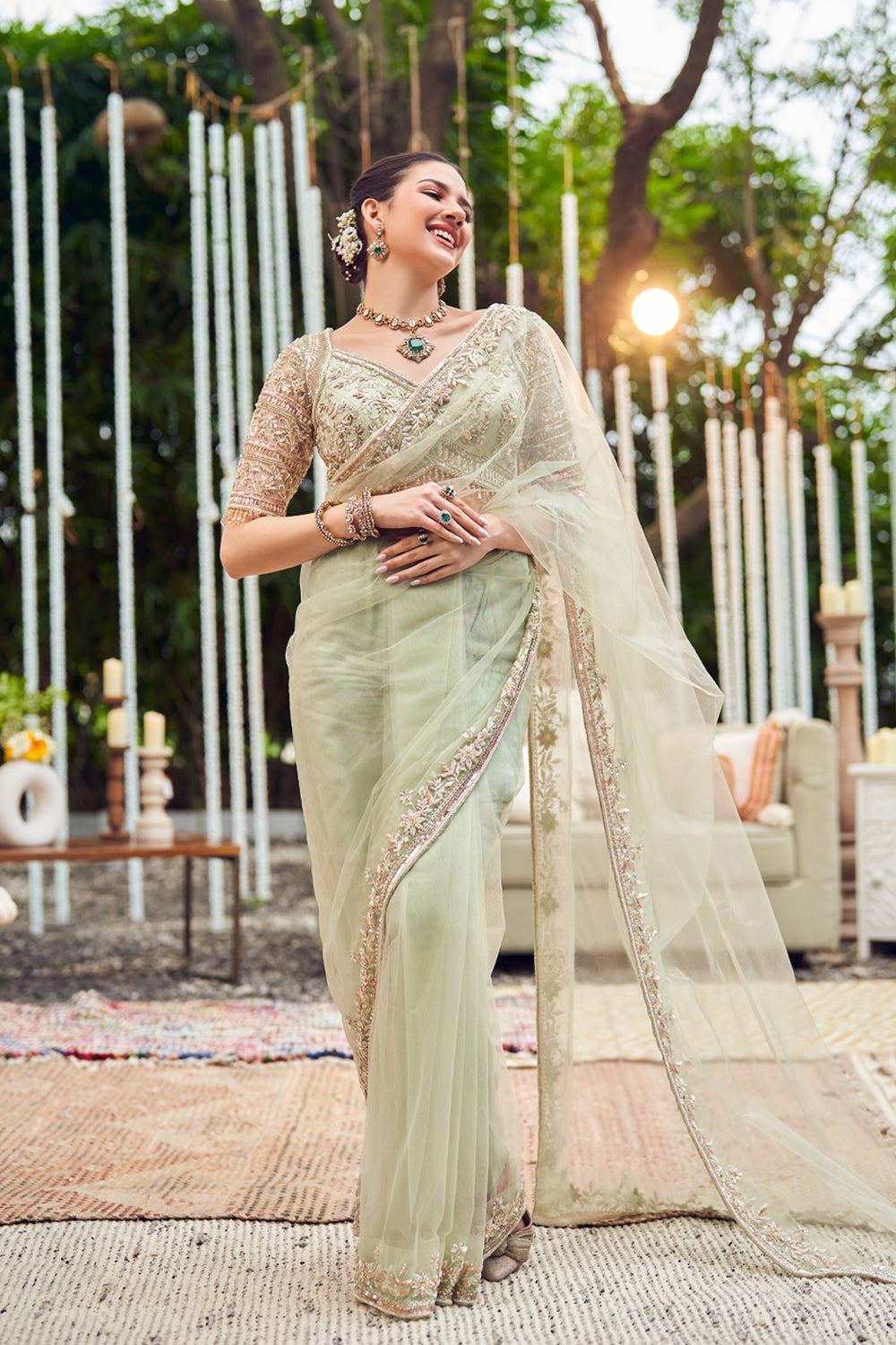 Jade Elegance Green Net Embroidery Sequin Sweetheart Neck Flora Border Saree With Blouse