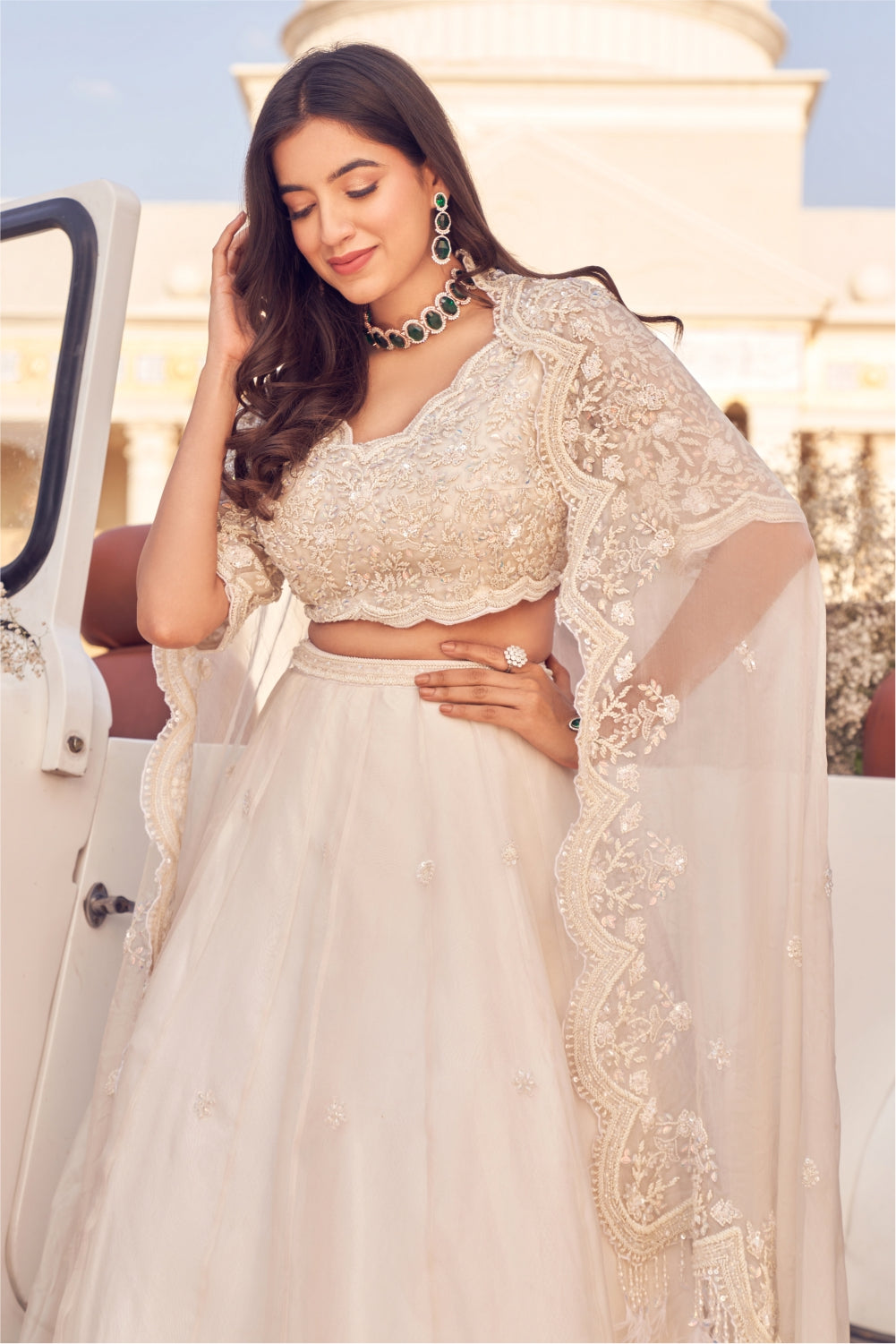 SNOW WHITE (7992492163318)