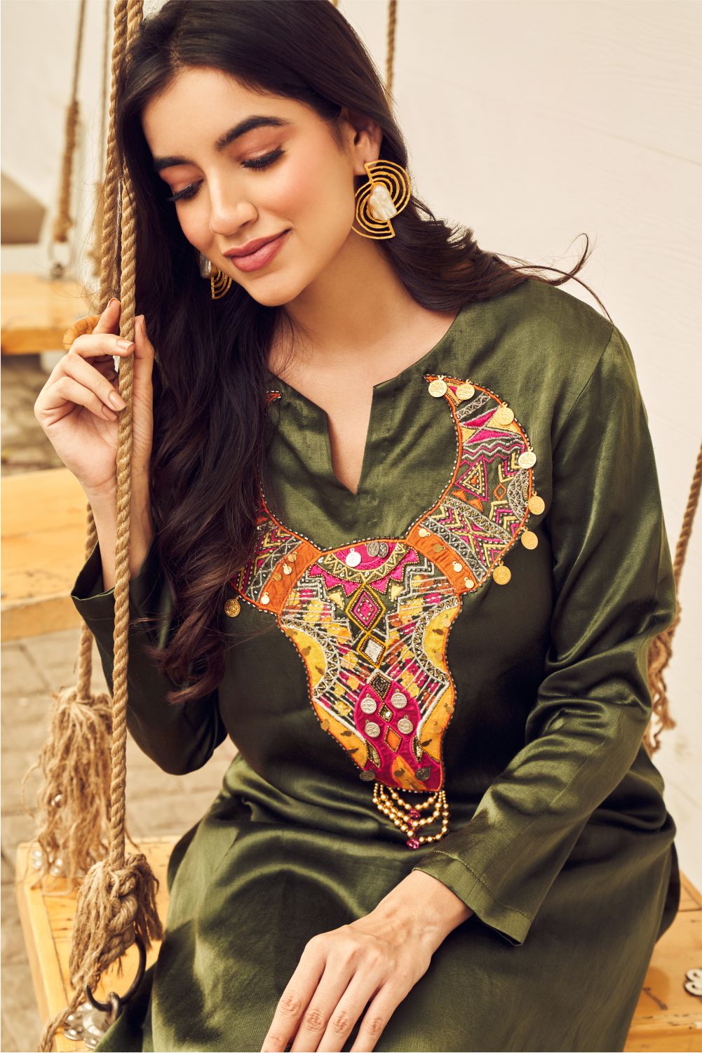 Boho Bull Embroidered Kurti Set (8007392821494)