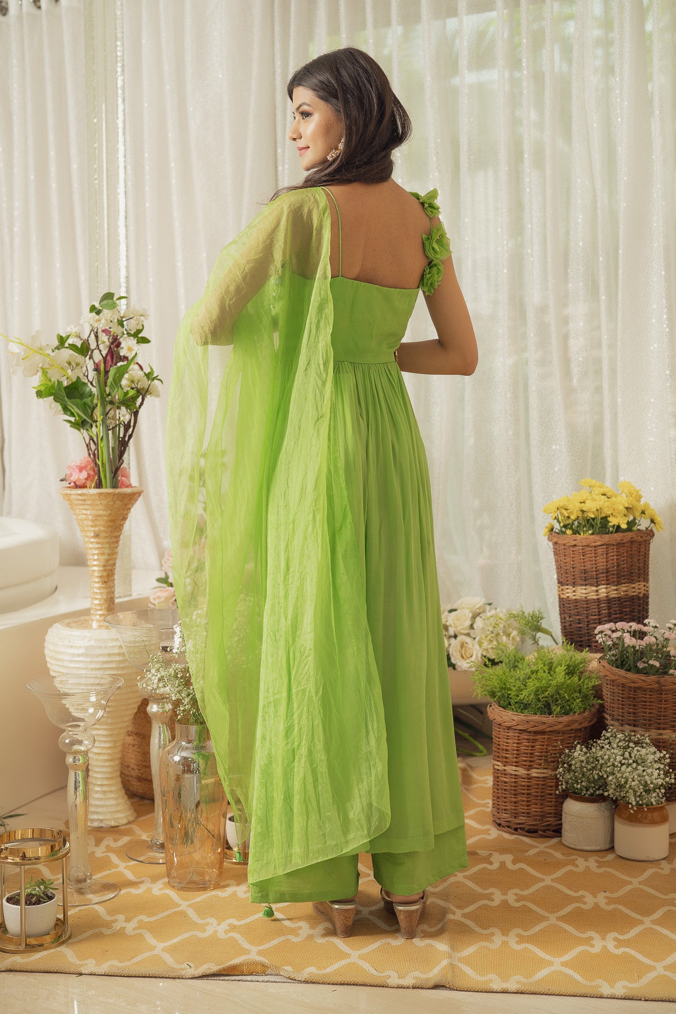 GREEN BEADED KURTA SET (6926670102711)