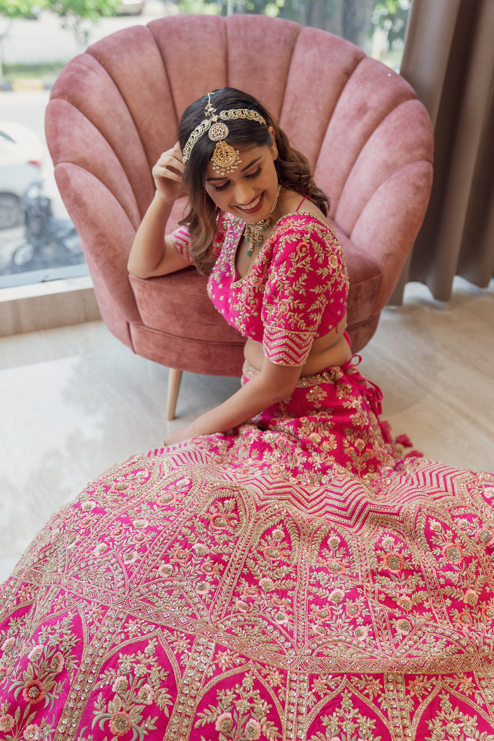 Regal Udaipur Wedding With a Whole Lot Of Fireworks! | Sabyasachi lehenga  bridal, Party wear indian dresses, Dress indian style
